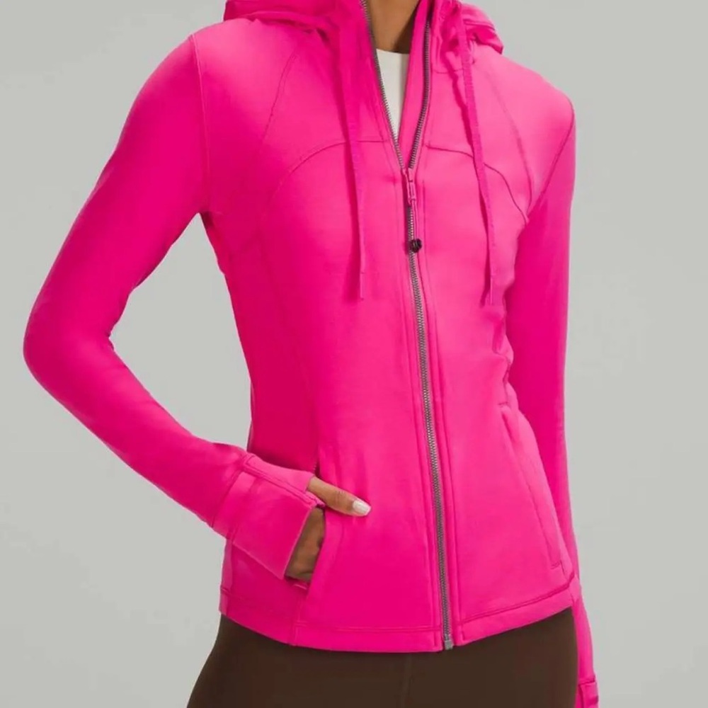 Lululemon Define 2
